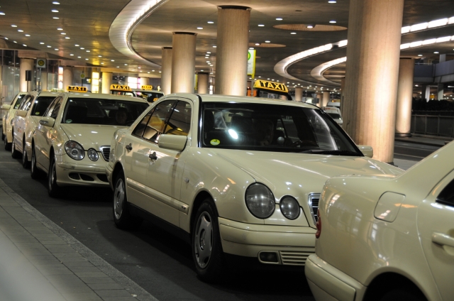 Europaweite Umfrage: Hotels.com - Grünes Licht für Hauptstadt-Taxis