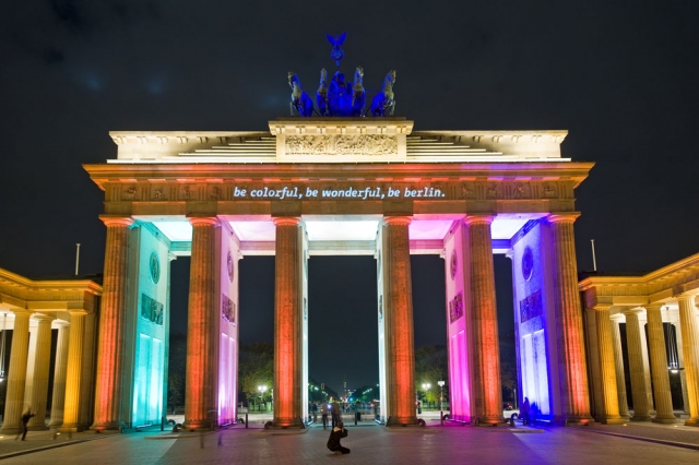 Strahlkraft für Berlin - Aperto-Gruppe kommuniziert FESTIVAL OF LIGHTS Strahlkraft für Berlin - Aperto-Gruppe kommuniziert FESTIVAL OF LIGHTS