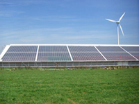 Die Photovoltaik-Anlage auf dem Kuhstall von Milchbauer Walter Collas produziert jährlich 240.278 Ki