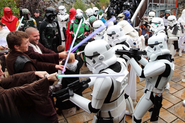 Die Klonkrieger sind zurück Achtes Stormtrooper-Treffen im Bayern-Park Die Klonkrieger sind zurück Achtes Stormtrooper-Treffen im Bayern-Park