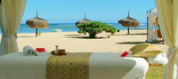 Maradiva Villas Resort & Spa - Spa under the Raj tent