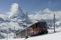 Zahnradbahn von Stadler Rail in Niederflurbauweise für die Gornergrat Bahn (GGB) Zahnradbahn von Stadler Rail in Niederflurbauweise für die Gornergrat Bahn (GGB)