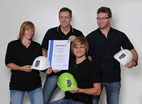 Das Kompetenz-Team um F.X. Steininger, Dipl.-Ing. (FH) (2. v. li.) Das Kompetenz-Team um F.X. Steininger, Dipl.-Ing. (FH) (2. v. li.)
