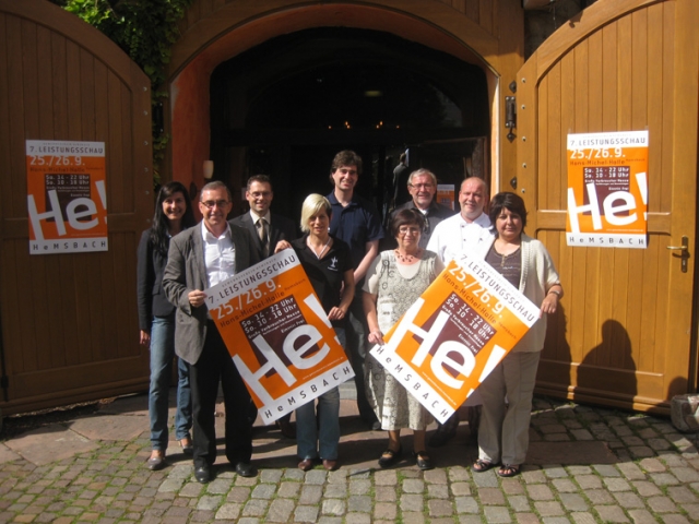 Pressekonferenz zur Hemsbacher Leistungsschau vom 25. bis 26. September 2010 Pressekonferenz zur Hemsbacher Leistungsschau vom 25. bis 26. September 2010
