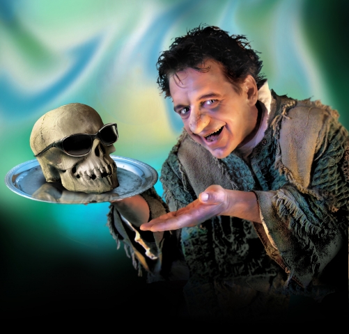 Beim Gruseldinner Dracula, Frankenstein und Jack the Ripper treffen