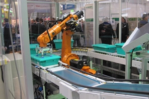 Automatisierte Lösung für Behälterhandling Automatisierte Lösung für Behälterhandling