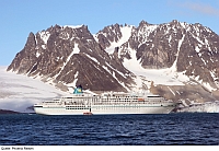 Die MS Albatros vor Spitzbergen Die MS Albatros vor Spitzbergen