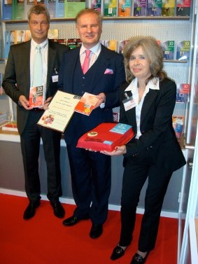 GABAL Verlag ehrt Prof. Dr. Lothar Seiwert für mehr als 250.000 verkaufte Bücher mit dem GABAL Verlag ehrt Prof. Dr. Lothar Seiwert für mehr als 250.000 verkaufte Bücher mit dem
