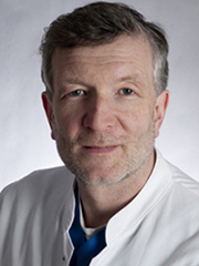 Prof. Dr. Rösch gibt Patienten Tipps zur Darmkrebsvorsorge Prof. Dr. Rösch gibt Patienten Tipps zur Darmkrebsvorsorge