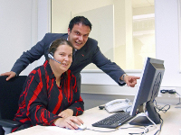 Gute Stimmung herrscht im Call Center Team Gute Stimmung herrscht im Call Center Team