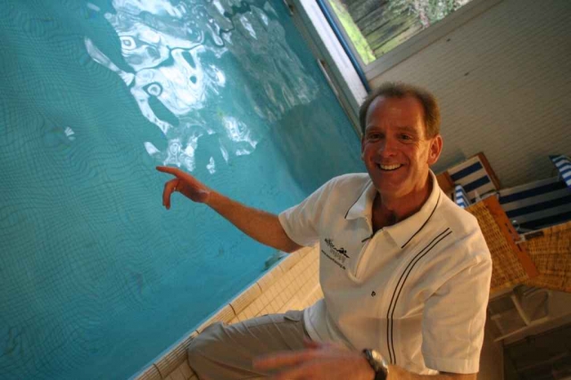 Schwimmschule Köln KINDERSCHWIMMEN KÖLN hat Schwimmkurse frei