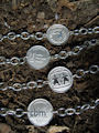 Silber-Armbänder von Charity Pride unterstützen mit der Hälfte des Verkaufspreises gemeinnützige Org Silber-Armbänder von Charity Pride unterstützen mit der Hälfte des Verkaufspreises gemeinnützige Org