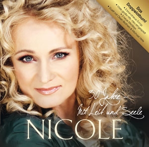 Nicole - 30 Jahre - Mit Leib und Seele
