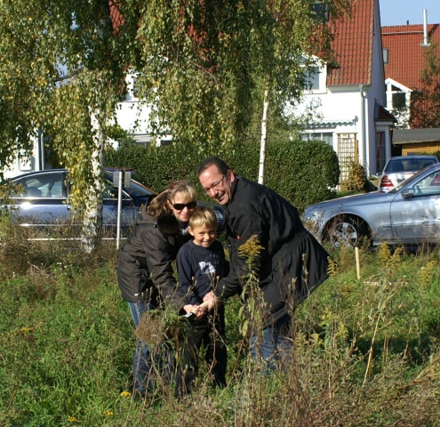 01.11.2010: Nah an der Natur, nah an der City und am BBI:  Erster Spatenstich im Musikerviertel Mahl