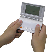 Mit den mobilen EKG-Geräten InstantCheck und Cardio24 von DAVITA® Herzerkrankungen jederzeit leicht 