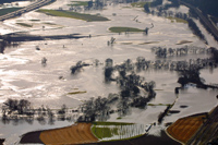 Um das Ausmaß solcher Naturschauspiele einzudämmen und präventive Maßnahmen ergreifen zu können, ist