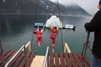 Eiskaltes Spektakel am Achensee: Silvesterschwimmen © Tourismusverband Achensee