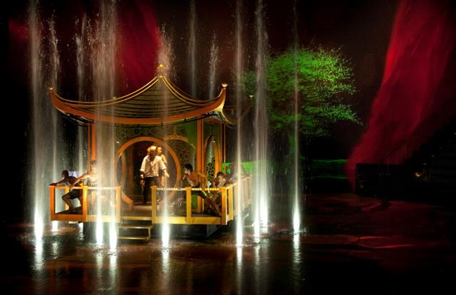 WELTWEIT GRÖSSTE WASSERSHOW IN MACAU WELTWEIT GRÖSSTE WASSERSHOW IN MACAU