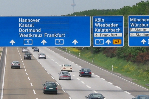 Wochenendverkehr: Auf den Autobahnen ist nicht viel los Wochenendverkehr: Auf den Autobahnen ist nicht viel los