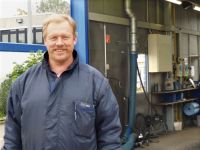 Dieter Hübner ist seit 25 Jahren im Namen des TÜV NORD für Ihre Sicherheit unterwegs.