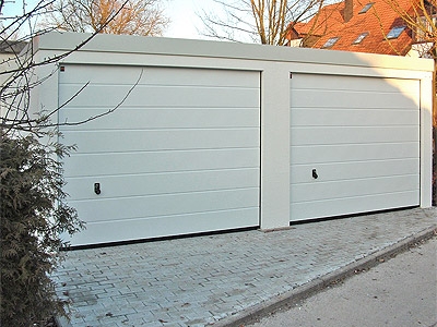 Der Kauf einer Fertiggarage von Exklusiv-Garagen ist der Beginn einer langen Freundschaft Der Kauf einer Fertiggarage von Exklusiv-Garagen ist der Beginn einer langen Freundschaft
