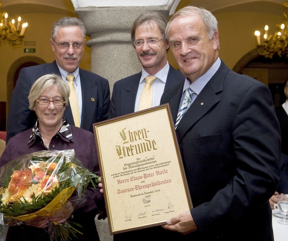 Vierschanzentournee: Claus-Peter Horle Ehrenpräsident