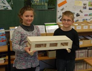 Technikprojekt an der Regenbogenschule in Essen löst weiterhin große Begeisterung aus Technikprojekt an der Regenbogenschule in Essen löst weiterhin große Begeisterung aus