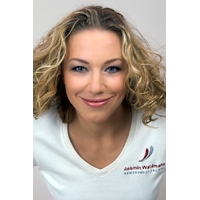 Pilardio: Jasmin Waldmann ist Covergirl der aktuellen