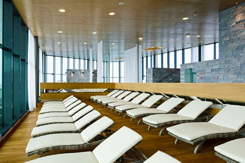 Interiordesign des Tauern Spa World Kaprun von Architekturbüro ZEYTINOGLU