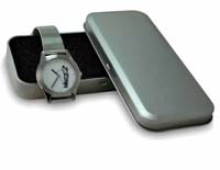 Golfuhr mit Edelstahl-Armband Golfuhr mit Edelstahl-Armband