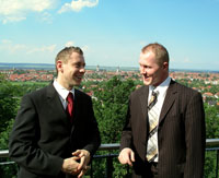 Juniorchef Chris Schöne und Regionalmanager Kai Fischer Juniorchef Chris Schöne und Regionalmanager Kai Fischer