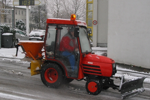 Verkehrssicherungspflicht: ACE mahnt Kommunen Verkehrssicherungspflicht: ACE mahnt Kommunen