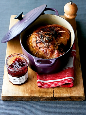 Bräter und Pfannen von Le Creuset als Geschenk auf dem Online-Hochzeitstisch Bräter und Pfannen von Le Creuset als Geschenk auf dem Online-Hochzeitstisch
