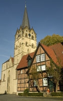 Stadt Herford nutzt als erste Kommune den Sparkassen RechnungsService - weitere können folgen Stadt Herford nutzt als erste Kommune den Sparkassen RechnungsService - weitere können folgen