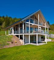 Dieses Designhaus ist wegen seiner natürlichen Bauweise klimaschützend u. energieverbrauchsoptimiert Dieses Designhaus ist wegen seiner natürlichen Bauweise klimaschützend u. energieverbrauchsoptimiert