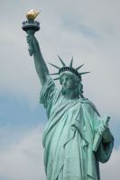 Den Osten der USA entdecken: Freiheitsstatue in New York Den Osten der USA entdecken: Freiheitsstatue in New York
