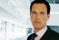 Sebastian Hölzl, neuer Marketingleiter bei PGS Sebastian Hölzl, neuer Marketingleiter bei PGS