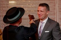 Paul Fourrichon ernennt Daniel Braun zum Compagnon du Beaujolais. Paul Fourrichon ernennt Daniel Braun zum Compagnon du Beaujolais.