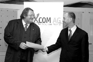 v.l.: Stefan H. Tarach und Vorstandssprecher Matthis Albrecht