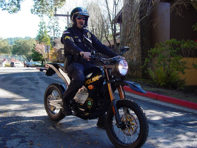 Polizeipräsidium in Kalifornien setzt auf Elektromotorräder von ZERO MOTORCYCLES Polizeipräsidium in Kalifornien setzt auf Elektromotorräder von ZERO MOTORCYCLES