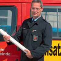 Taktifol und Feuerwehr Hagenbach entwickeln ein überzeugendes Medium zur Lagedarstellung Taktifol und Feuerwehr Hagenbach entwickeln ein überzeugendes Medium zur Lagedarstellung