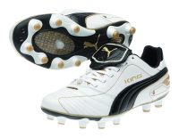 PUMA King Finale iFG white/black/team gold PUMA King Finale iFG white/black/team gold