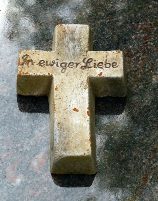 Sterbegeldversicherung ohne Wartezeit: Die GE-BE-IN stellt eine gute Alternative dar.