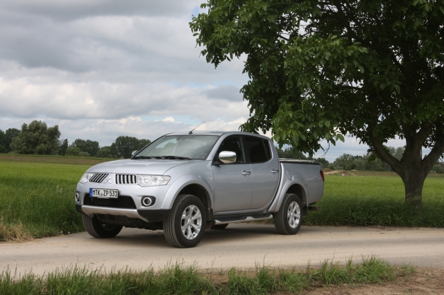 Mitsubishi L200 erfolgreichster Pick-up des Jahres 2010 Mitsubishi L200 erfolgreichster Pick-up des Jahres 2010