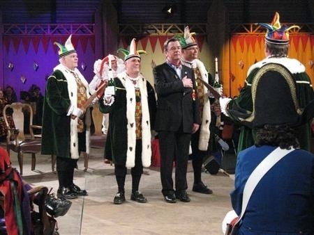 Sehr starke Nachfrage beim Vorverkauf für die Verhandlung gegen Frank Walter Steinmeier beim Stockac