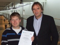 Nikolai Spogahn und Prof. Pohlmann (v.l.n.r.)