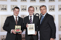 V.l.n.r.: Martin Greiwe, Günter Juhr (beide Geschäftsführer der Ratiodata GmbH) mit dem „Top Job