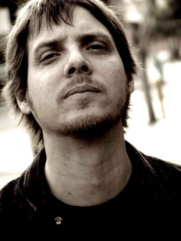 Brad Warner verrät, was Zen und Punkrock gemeinsam haben Brad Warner verrät, was Zen und Punkrock gemeinsam haben