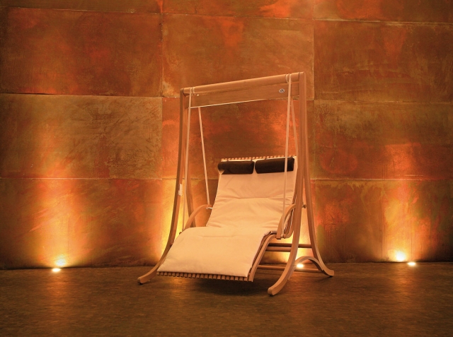 Romantische Wellnessliegen für Verliebte