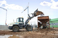 Terex Radlader SKL 260 aus dem HKL MIETPARK im Einsatz in der größten Rüben-Biogasanlage Europas. Terex Radlader SKL 260 aus dem HKL MIETPARK im Einsatz in der größten Rüben-Biogasanlage Europas.